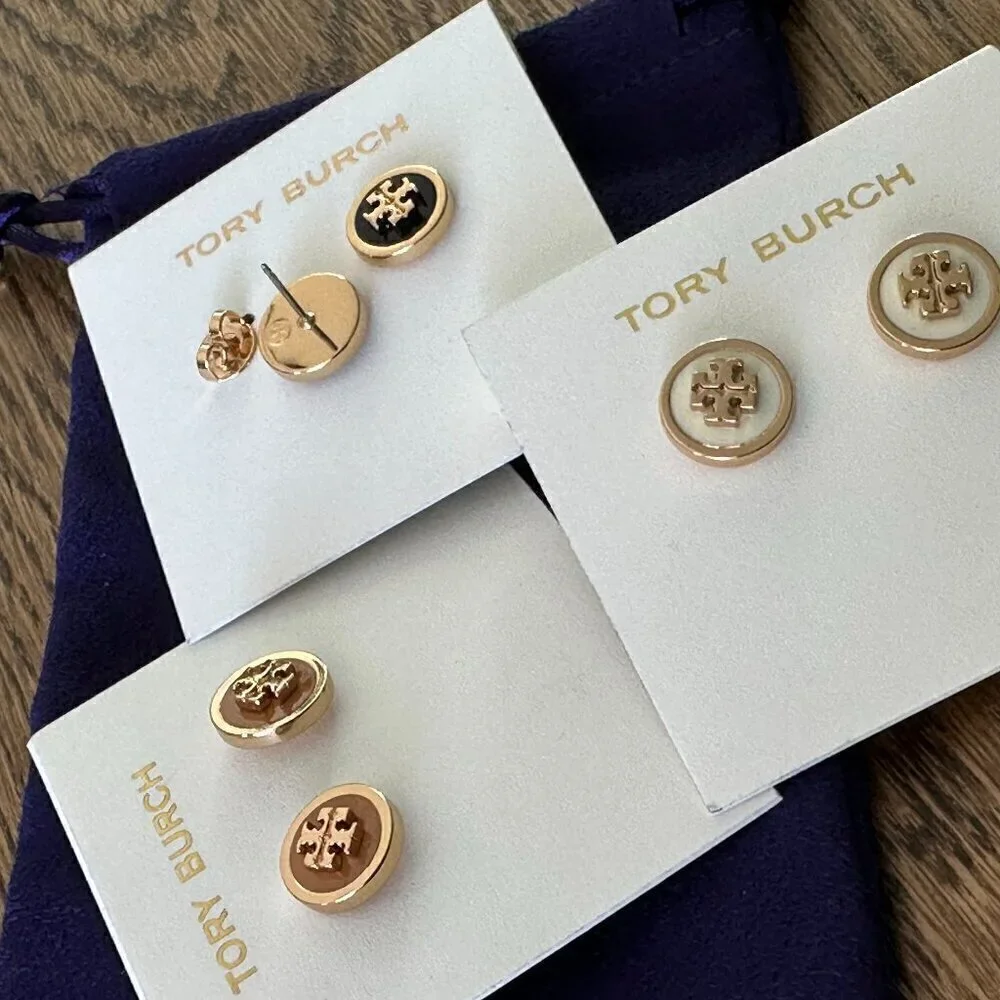 NEW！Tory Burch Enamel Logo Stud Earrings -Black/ Ivory/ Tan